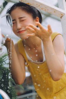 性XXXXX18乌克兰