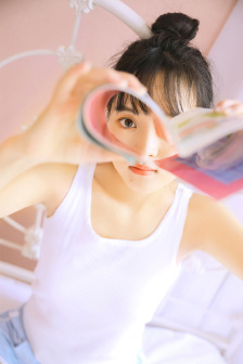 明星专题：房程程
